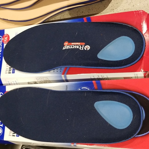 PowerStep Shoe inserts several pairs - Picture 3 of 5